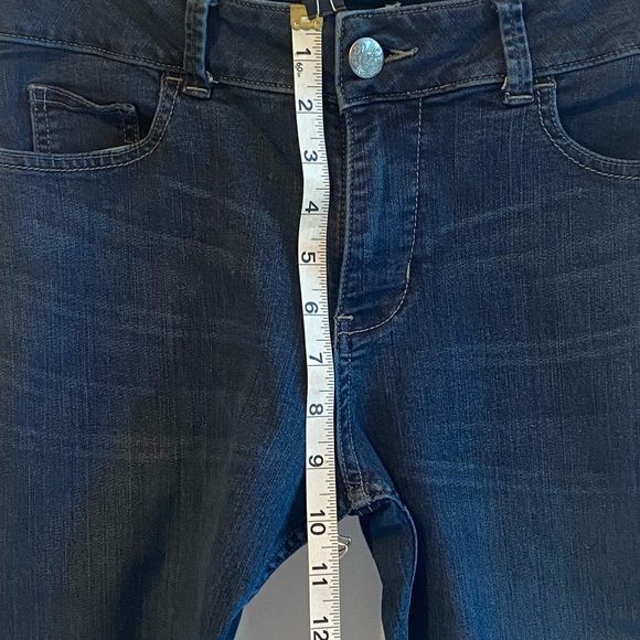 Riders by Lee Curvy Fit Stretch Dark Wash Skinny Jeans - Picture 9 of 11